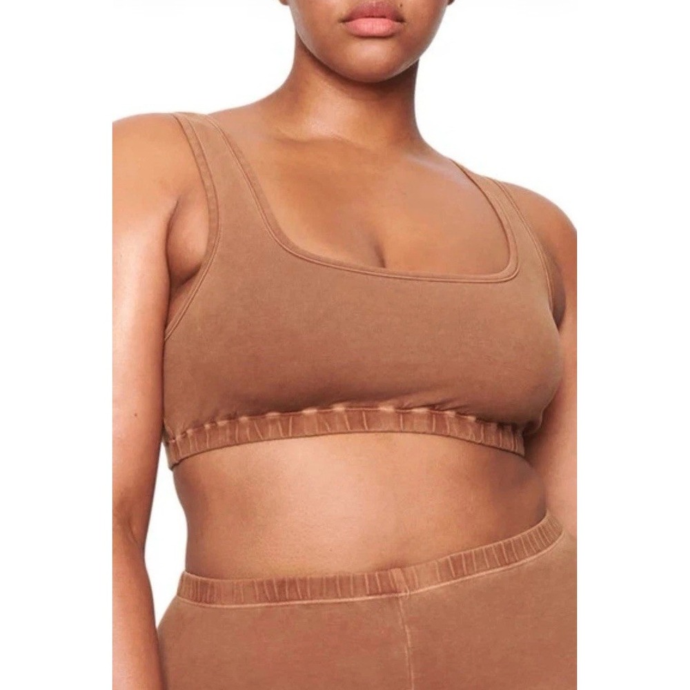 Skims Outdoor Basics Bralette Pullover Wireless XS 32A 32B 32CBrown